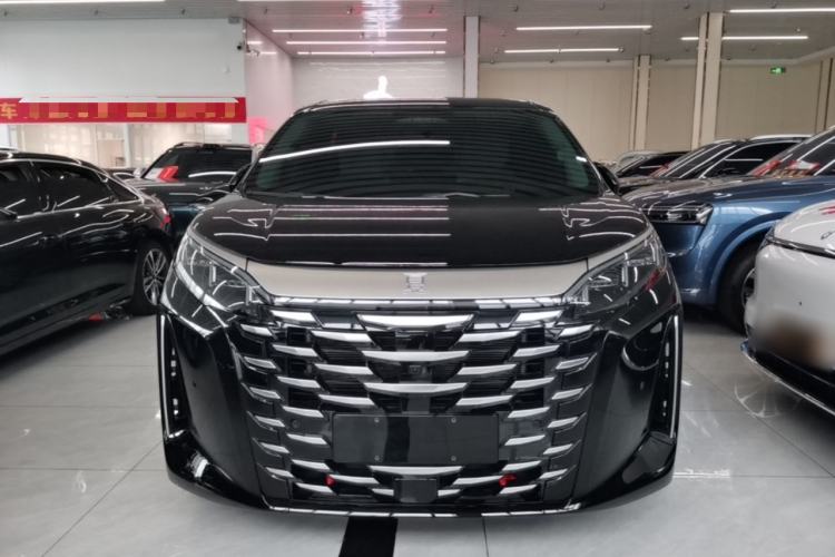 Used BYD Xia 2025 DM-i 1.5T 180km Beyond Edition Front