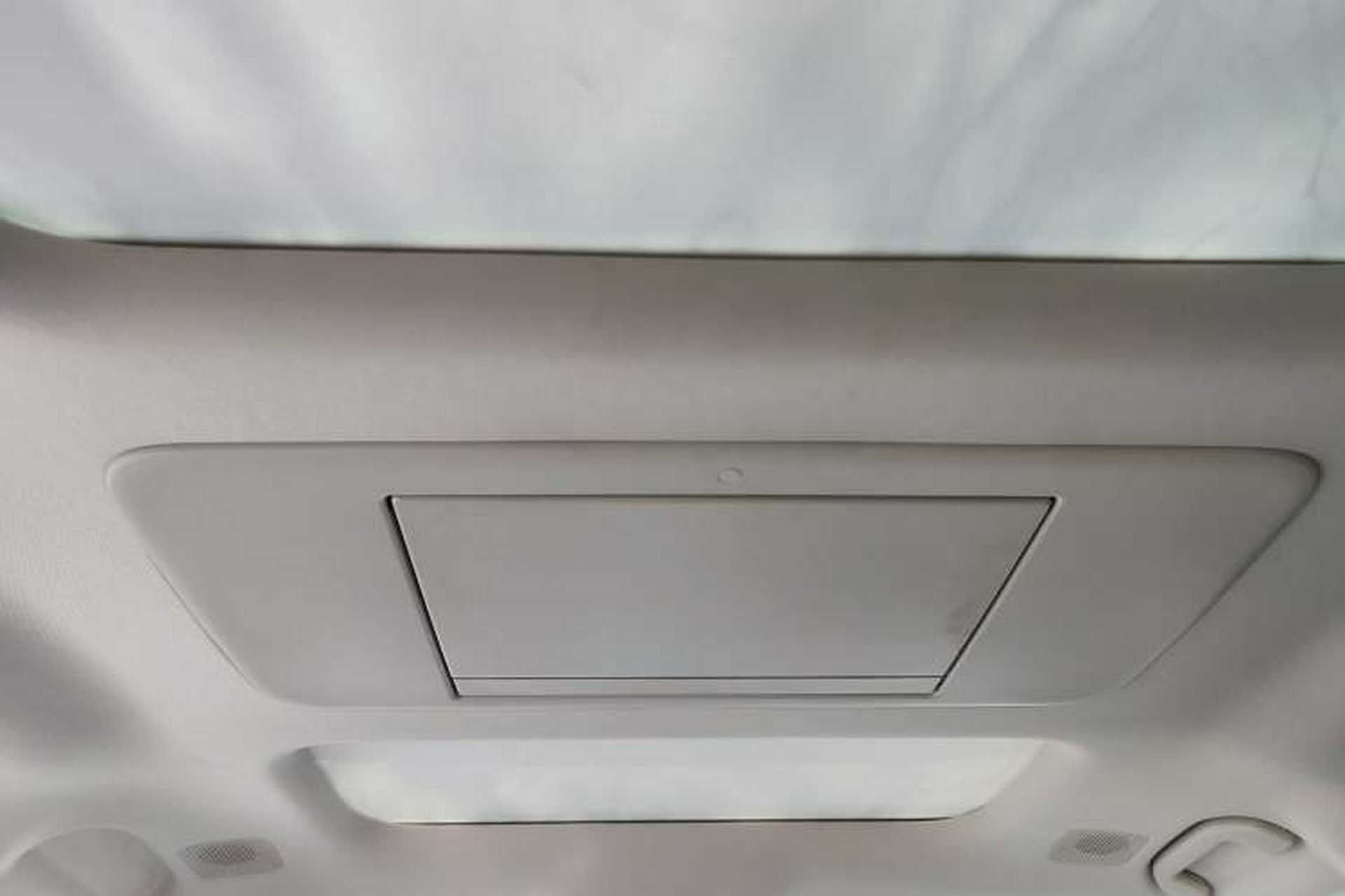 Used BYD Xia 2025 DM-i 1.5T 180km Excellence Model Headliner