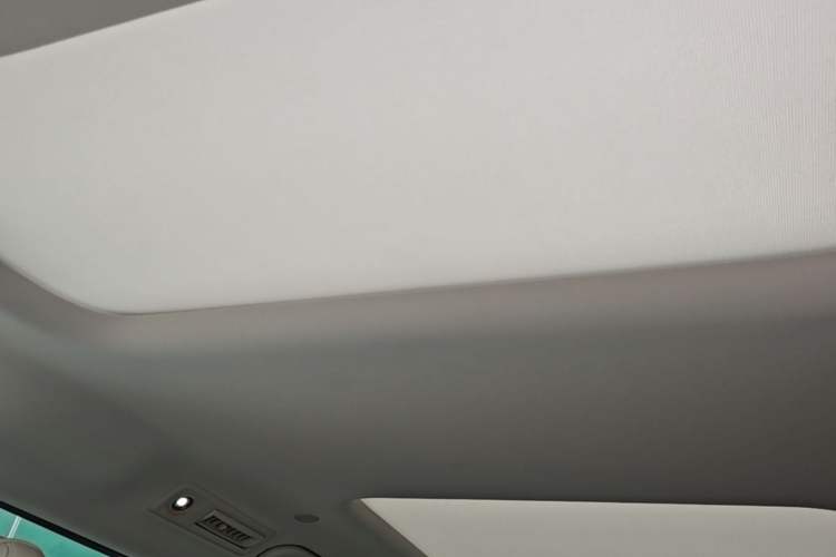 Used BYD Xia 2025 DM-i 1.5T 180km Excellence Model Headliner
