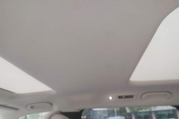 Used BYD Xia 2025 DM-i 1.5T 180km Beyond Edition Headliner