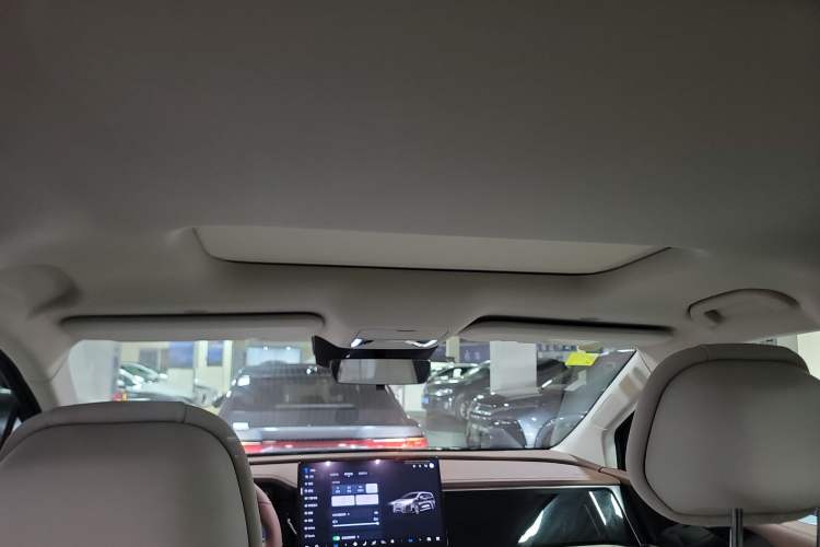 Used BYD Xia 2025 DM-i 1.5T 180km Beyond Edition Headliner