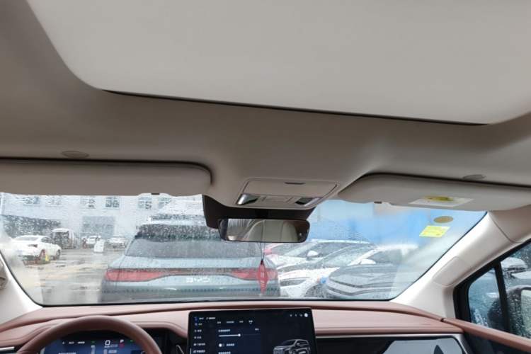 Used BYD Xia 2025 DM-i 1.5T 180km Beyond Edition Headliner