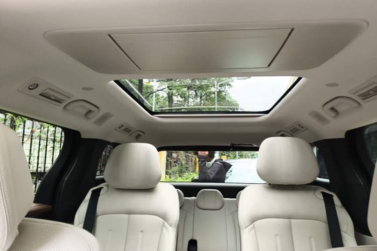Used BYD Xia 2025 DM-i 1.5T 180km Excellence Model Headliner