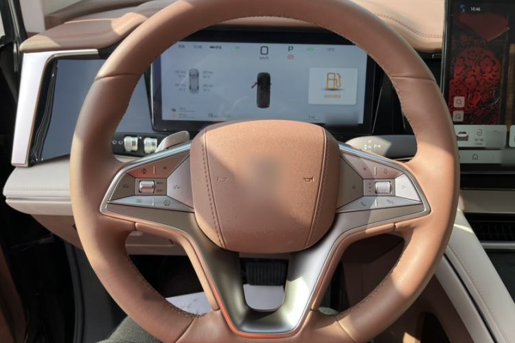 Used BYD Xia 2025 DM-i 1.5T 180km Excellence Model Interior 2