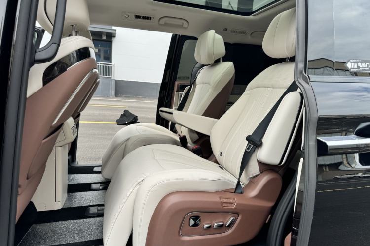 Used BYD Xia 2025 DM-i 1.5T 100km Supreme Edition Interior 2