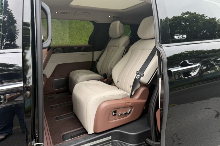 Used BYD Xia 2025 DM-i 1.5T 100km Supreme Edition Interior 3