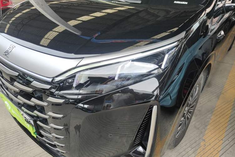 Used BYD Xia 2025 DM-i 1.5T 180km Excellence Model Left Front Headlight