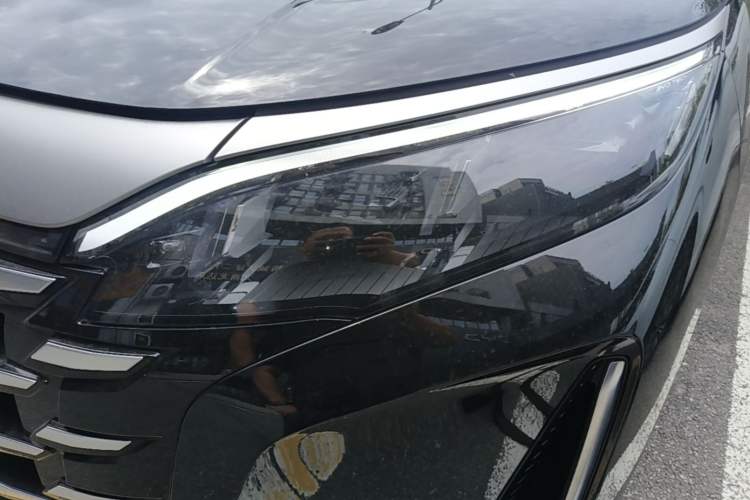 Used BYD Xia 2025 DM-i 1.5T 180km Excellence Model Left Front Headlight
