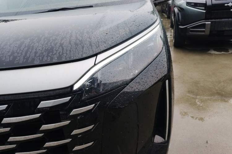 Used BYD Xia 2025 DM-i 1.5T 180km Excellence Model Left Front Headlight