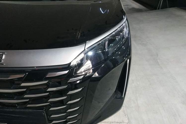 Used BYD Xia 2025 DM-i 1.5T 180km Beyond Edition Left Front Headlight