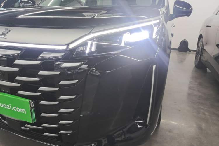 Used BYD Xia 2025 DM-i 1.5T 180km Beyond Edition Left Front Headlight