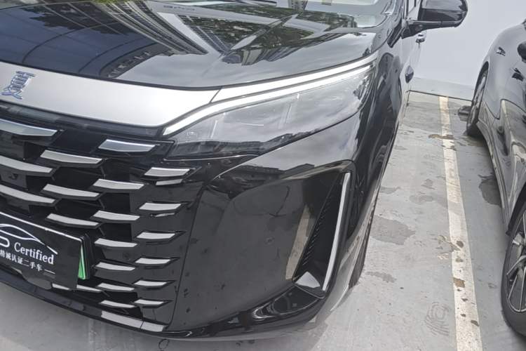 Used BYD Xia 2025 DM-i 1.5T 180km Beyond Edition Left Front Headlight