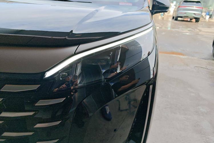 Used BYD Xia 2025 DM-i 1.5T 180km Beyond Edition Left Front Headlight