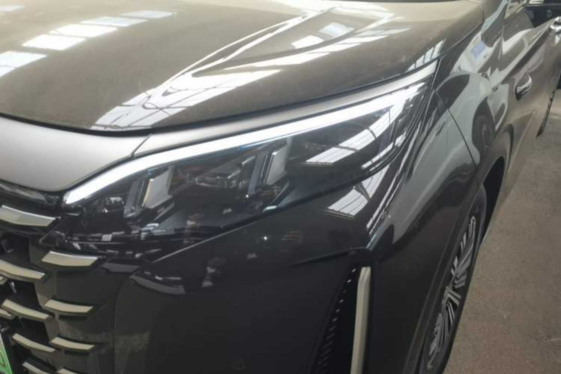 Used BYD Xia 2025 DM-i 1.5T 180km Beyond Edition Left Front Headlight