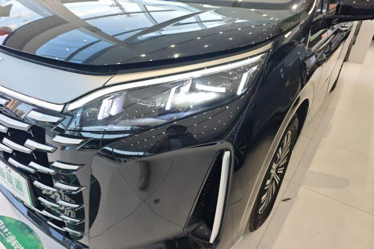 Used BYD Xia 2025 DM-i 1.5T 180km Excellence Model Left Front Headlight
