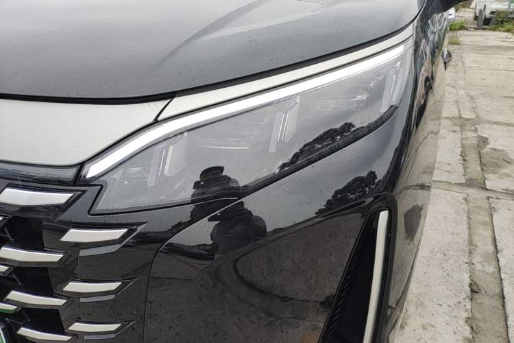 Used BYD Xia 2025 DM-i 1.5T 180km Beyond Edition Left Front Headlight