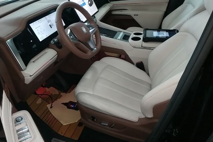 Used BYD Xia 2025 DM-i 1.5T 180km Beyond Edition Left Front Seat