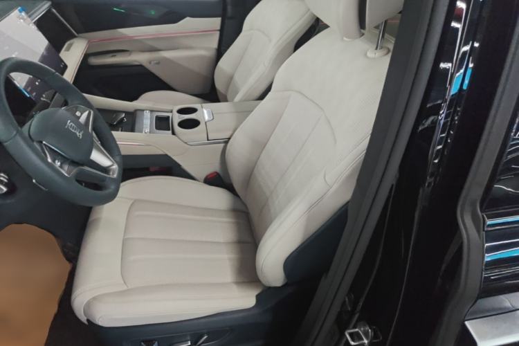 Used BYD Xia 2025 DM-i 1.5T 180km Beyond Edition Left Front Seat