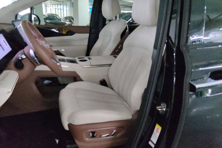 Used BYD Xia 2025 DM-i 1.5T 180km Beyond Edition Left Front Seat