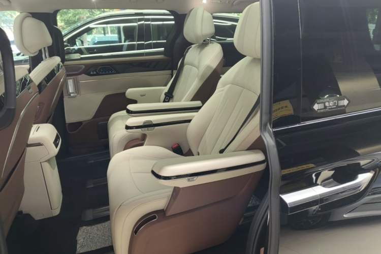 Used BYD Xia 2025 DM-i 1.5T 180km Beyond Edition Left Rear Seat