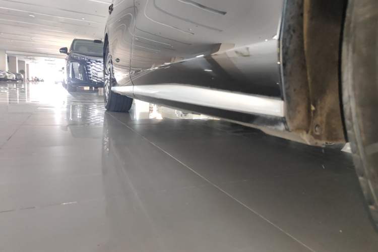 Used BYD Xia 2025 DM-i 1.5T 100km Supreme Edition Left Side Sill