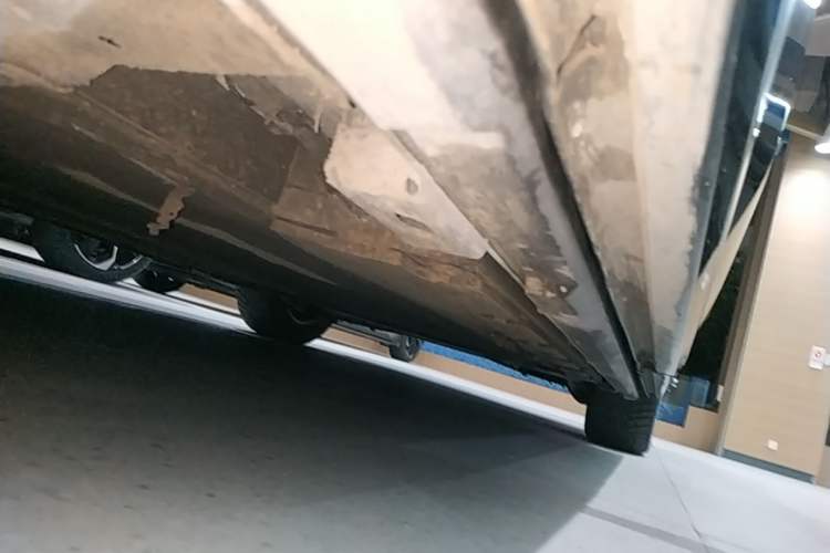 Used BYD Xia 2025 DM-i 1.5T 180km Excellence Model Left Side Sill