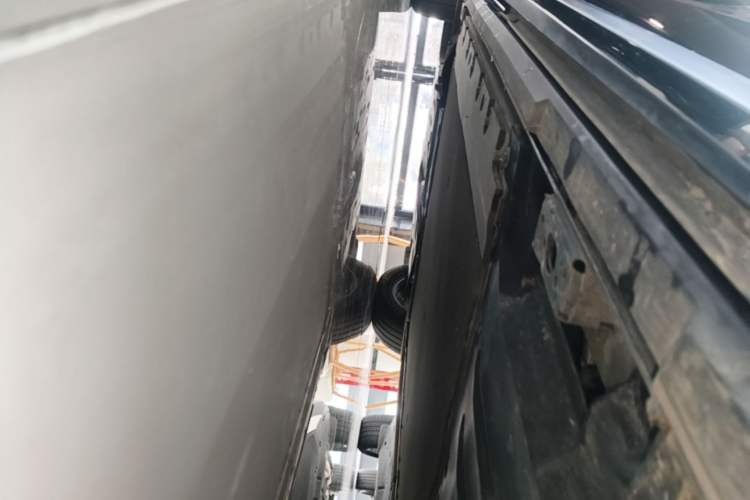 Used BYD Xia 2025 DM-i 1.5T 180km Beyond Edition Left Side Sill