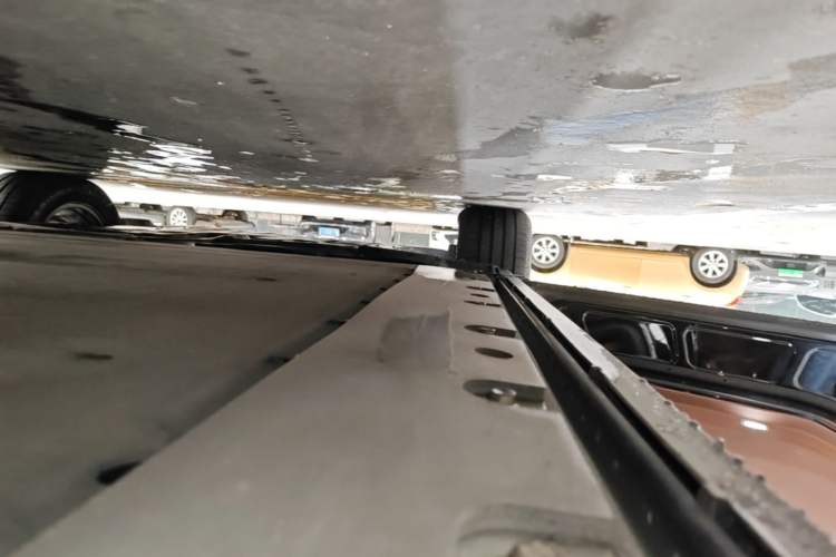 Used BYD Xia 2025 DM-i 1.5T 180km Beyond Edition Left Side Sill
