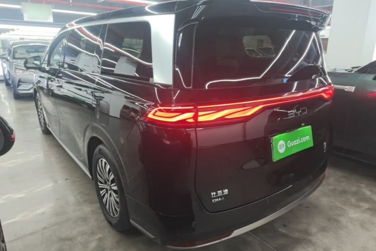 Used BYD Xia 2025 DM-i 1.5T 180km Beyond Edition Rear Left 45 Deg