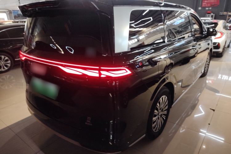 Used BYD Xia 2025 DM-i 1.5T 180km Excellence Model Rear Right 45 Deg