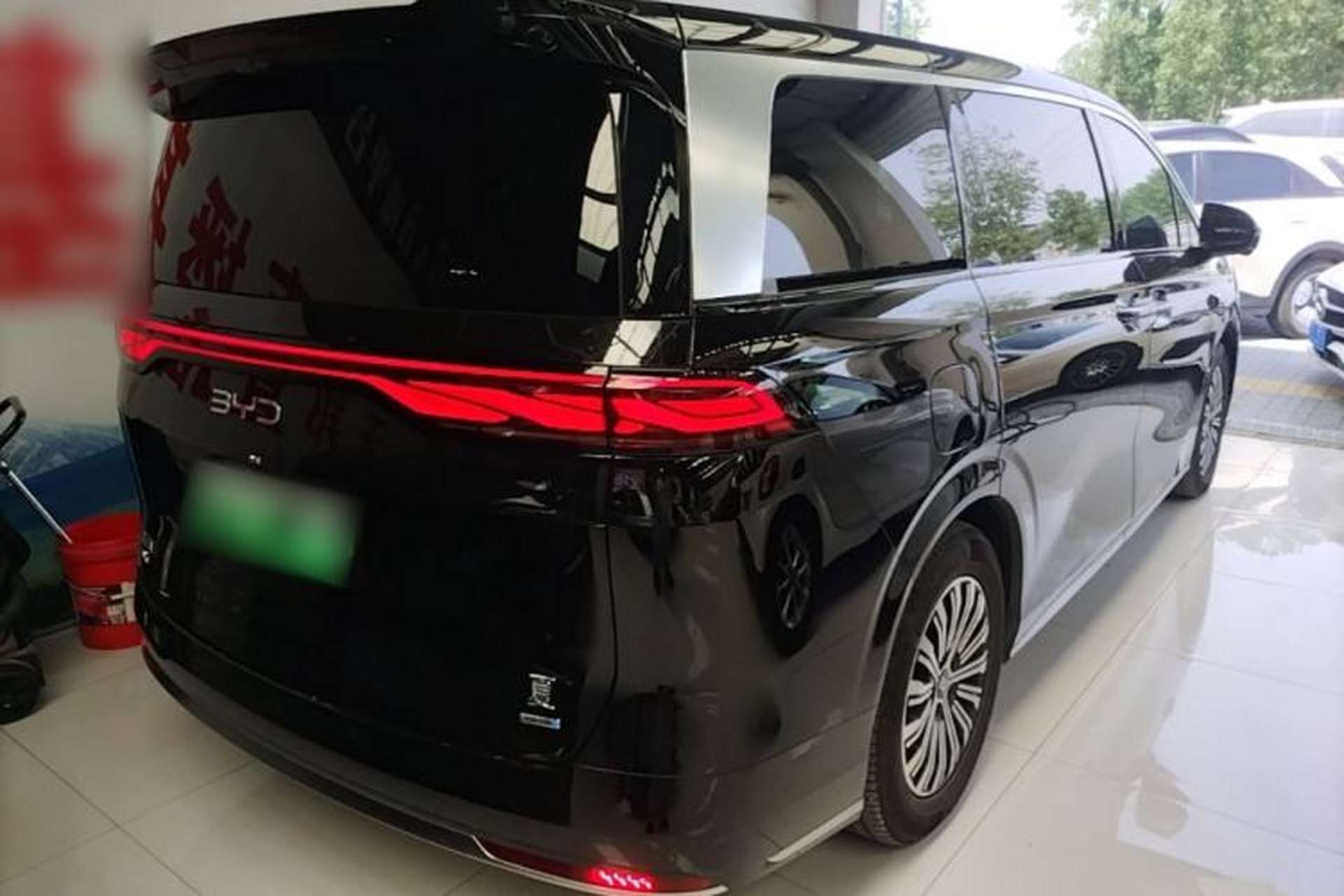 Used BYD Xia 2025 DM-i 1.5T 180km Beyond Edition Rear Right 45 Deg