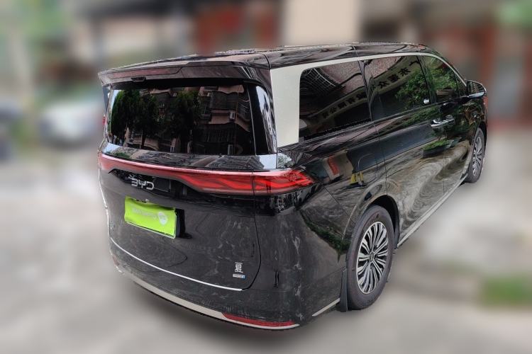 Used BYD Xia 2025 DM-i 1.5T 100km Supreme Edition Rear Right 45 Deg