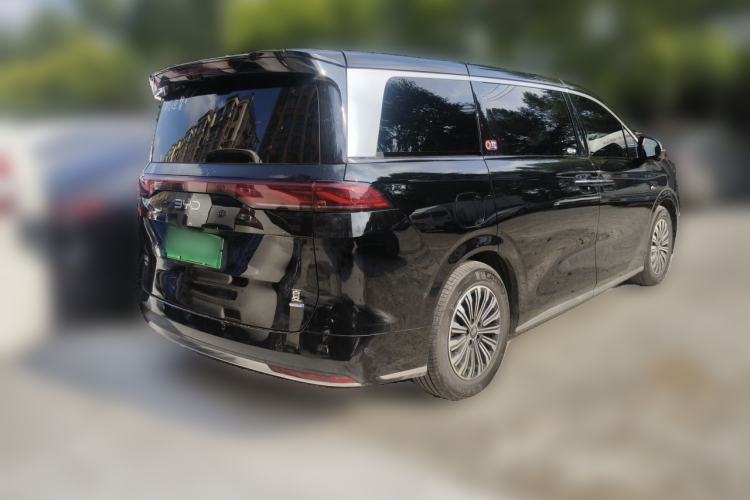 Used BYD Xia 2025 DM-i 1.5T 180km Excellence Model Rear Right 45 Deg