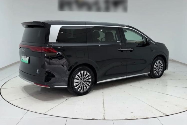Used BYD Xia 2025 DM-i 1.5T 180km Beyond Edition Rear Right 45 Deg
