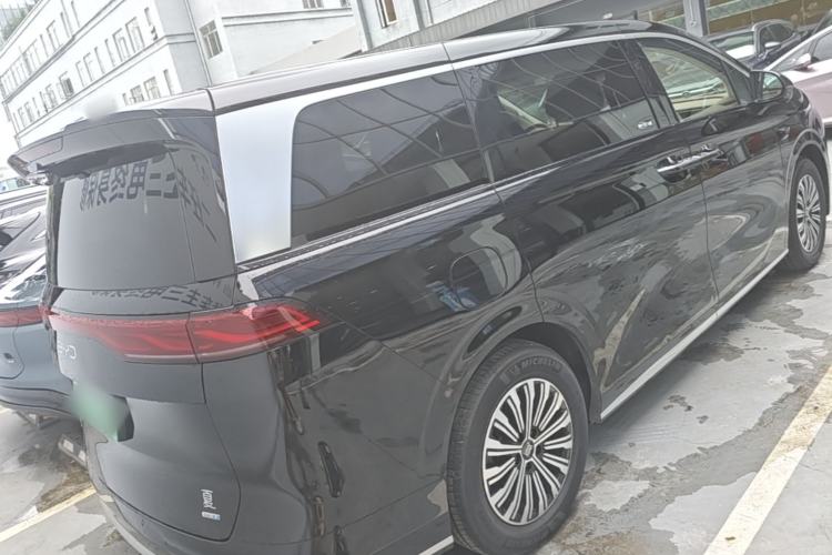 Used BYD Xia 2025 DM-i 1.5T 180km Beyond Edition Rear Right 45 Deg