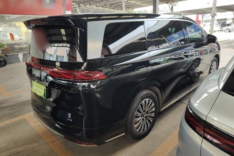 Used BYD Xia 2025 DM-i 1.5T 180km Excellence Model Rear Right 45 Deg