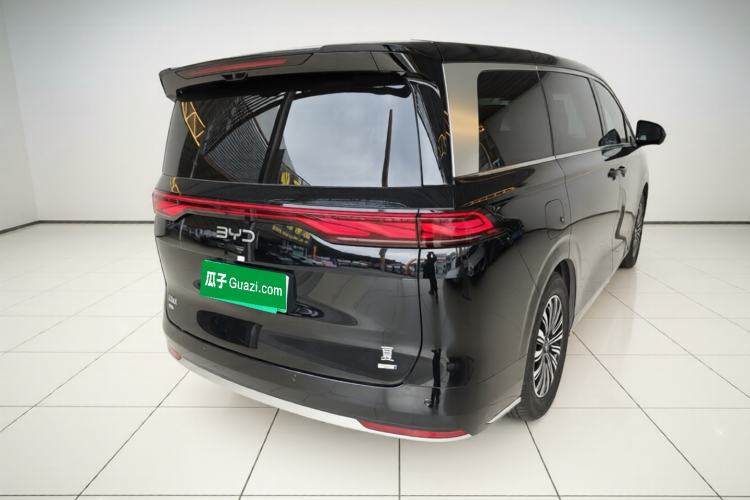 Used BYD Xia 2025 DM-i 1.5T 180km Beyond Edition Rear Right 45 Deg