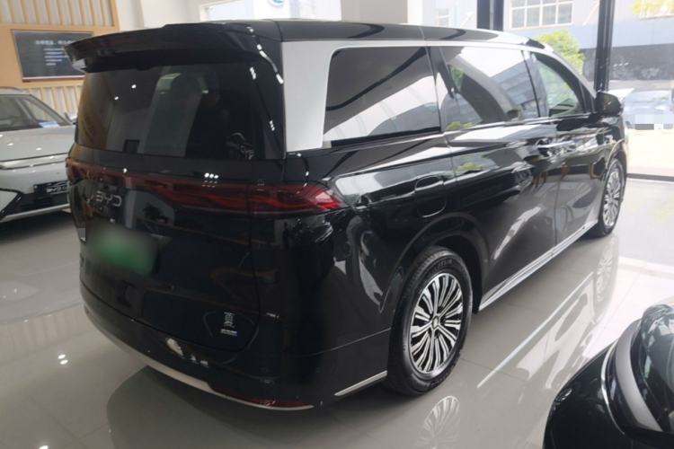 Used BYD Xia 2025 DM-i 1.5T 180km Beyond Edition Rear Right 45 Deg