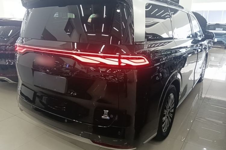 Used BYD Xia 2025 DM-i 1.5T 180km Excellence Model Rear Right 45 Deg