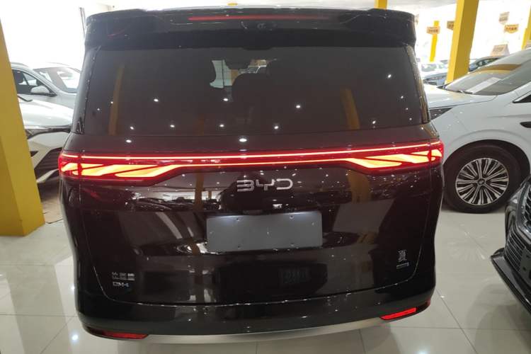 Used BYD Xia 2025 DM-i 1.5T 100km Supreme Edition Rear