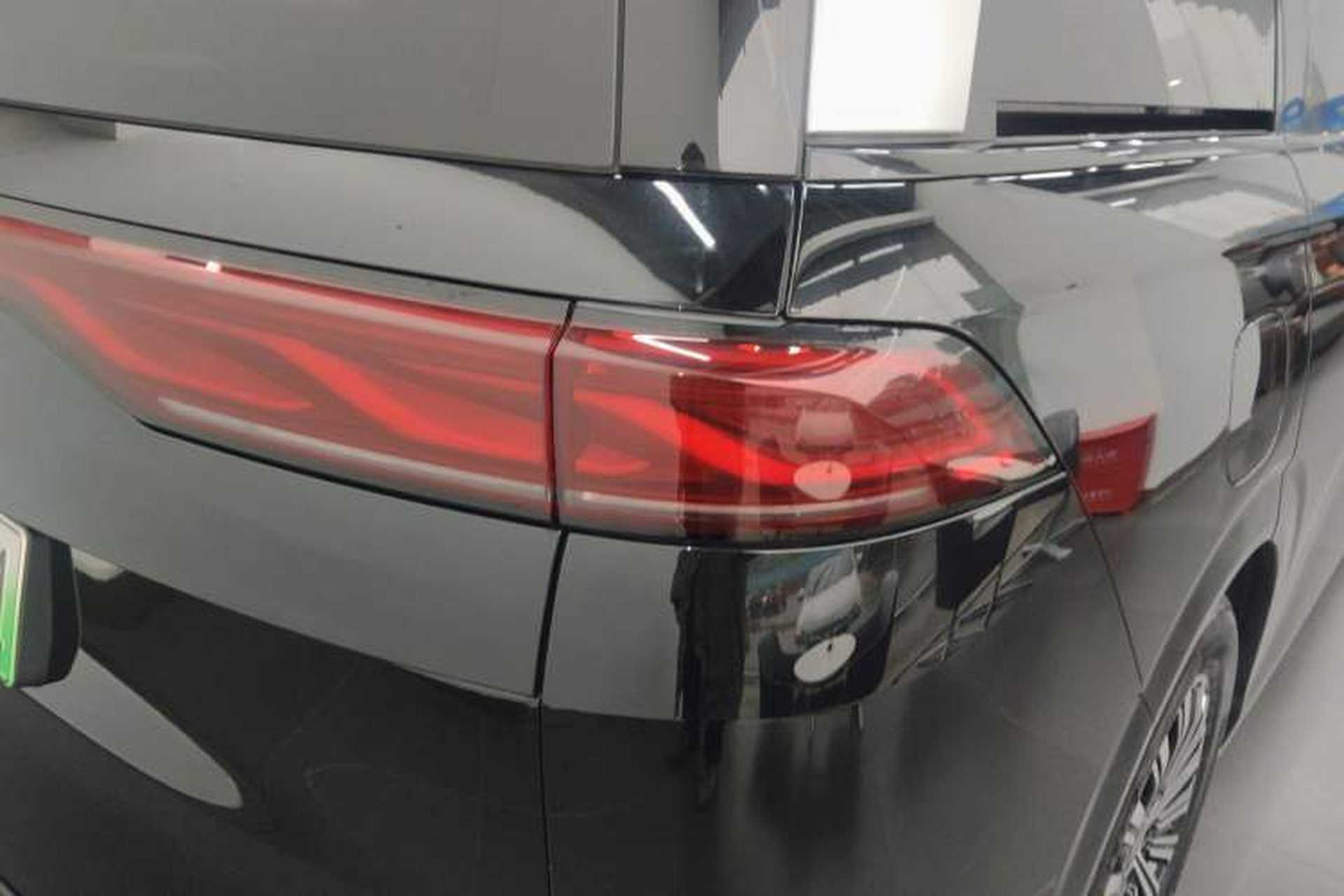 Used BYD Xia 2025 DM-i 1.5T 180km Excellence Model Right Rear Taillight