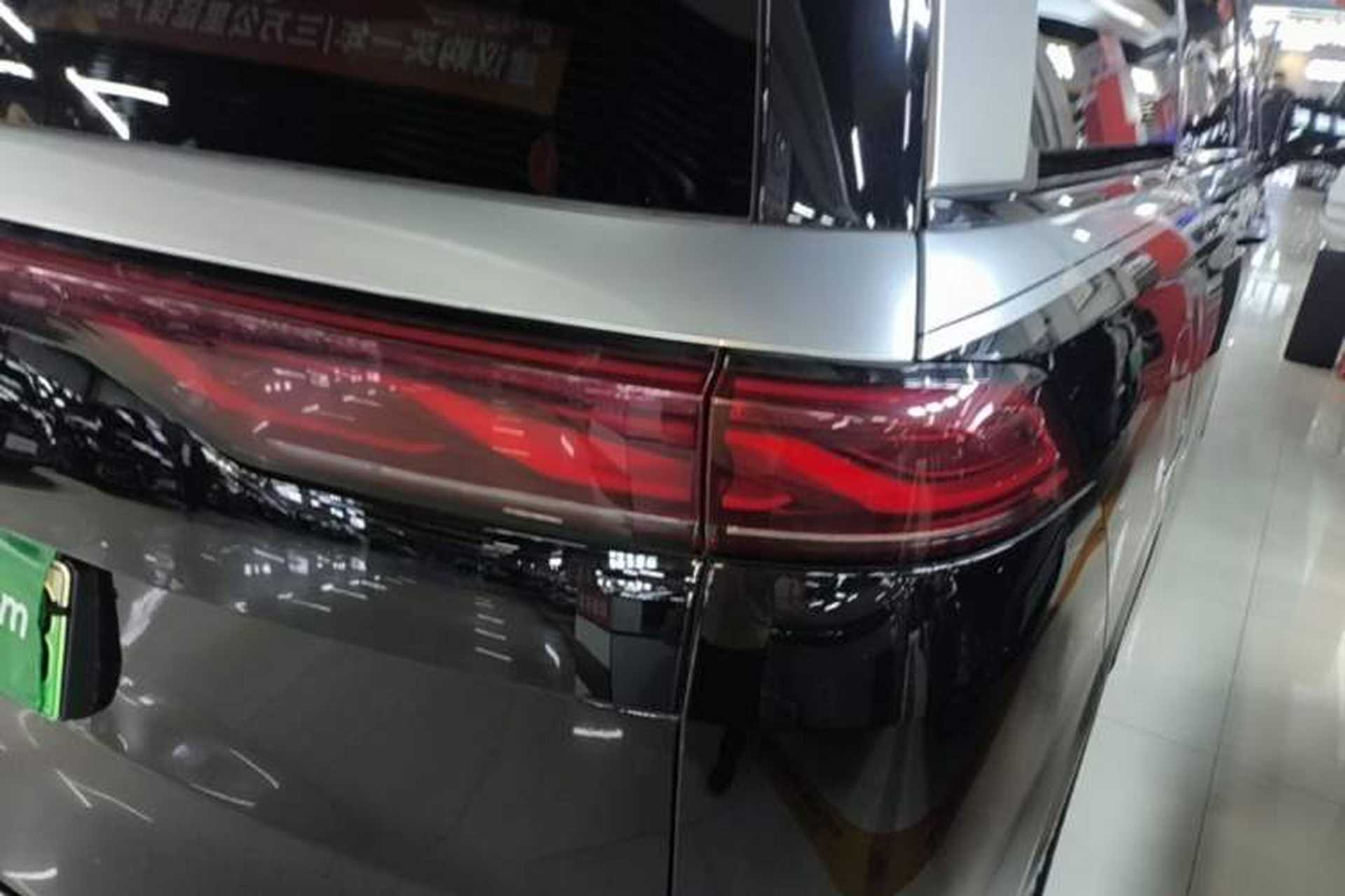 Used BYD Xia 2025 DM-i 1.5T 180km Beyond Edition Right Rear Taillight