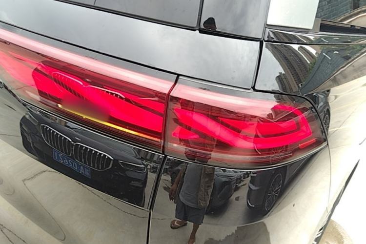 Used BYD Xia 2025 DM-i 1.5T 180km Beyond Edition Right Rear Taillight
