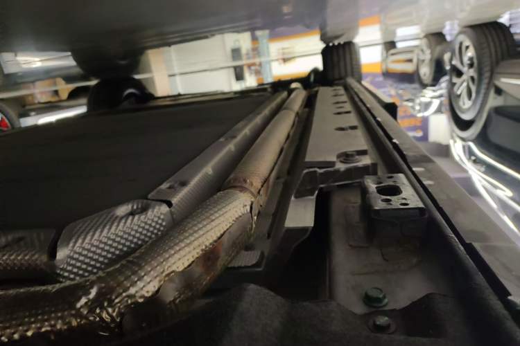 Used BYD Xia 2025 DM-i 1.5T 180km Beyond Edition Right Side Sill
