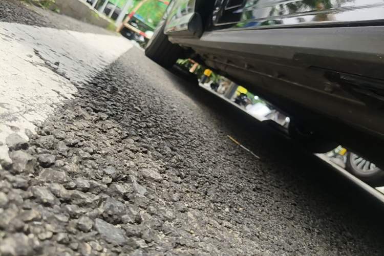 Used BYD Xia 2025 DM-i 1.5T 180km Excellence Model Right Side Sill