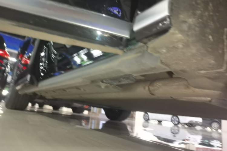 Used BYD Xia 2025 DM-i 1.5T 180km Beyond Edition Right Side Sill