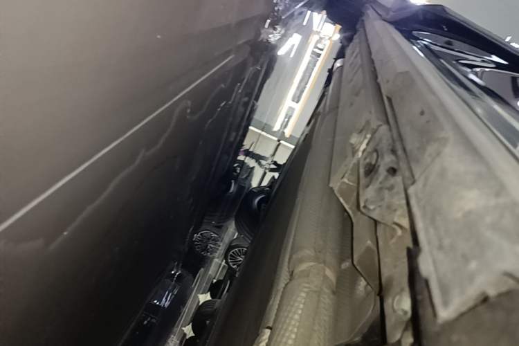 Used BYD Xia 2025 DM-i 1.5T 180km Beyond Edition Right Side Sill