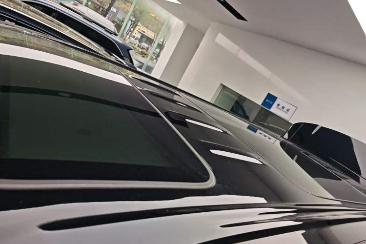 Used BYD Xia 2025 DM-i 1.5T 180km Beyond Edition Roof