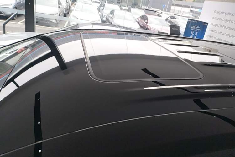 Used BYD Xia 2025 DM-i 1.5T 180km Excellence Model Roof