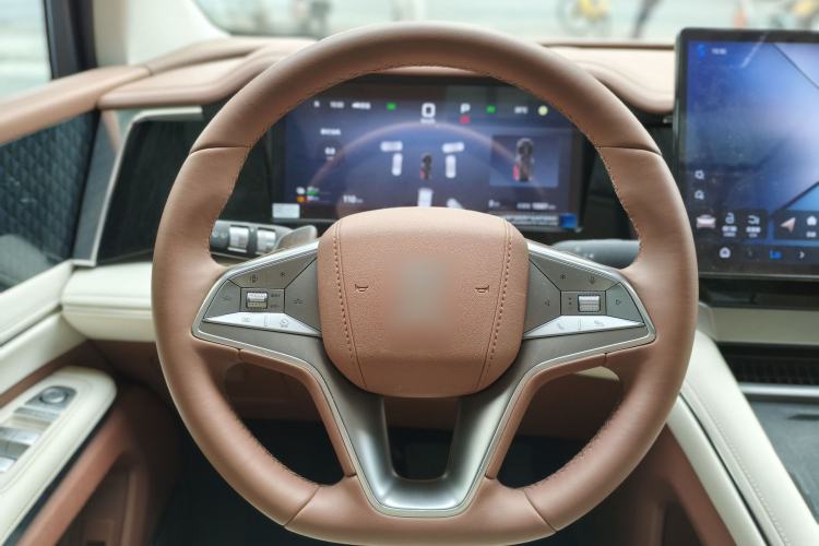 Used BYD Xia 2025 DM-i 1.5T 180km Beyond Edition Steering Wheel